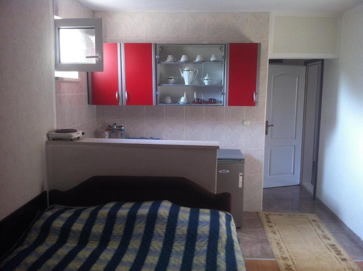 Apartments Avdic Sutomore Phòng bức ảnh